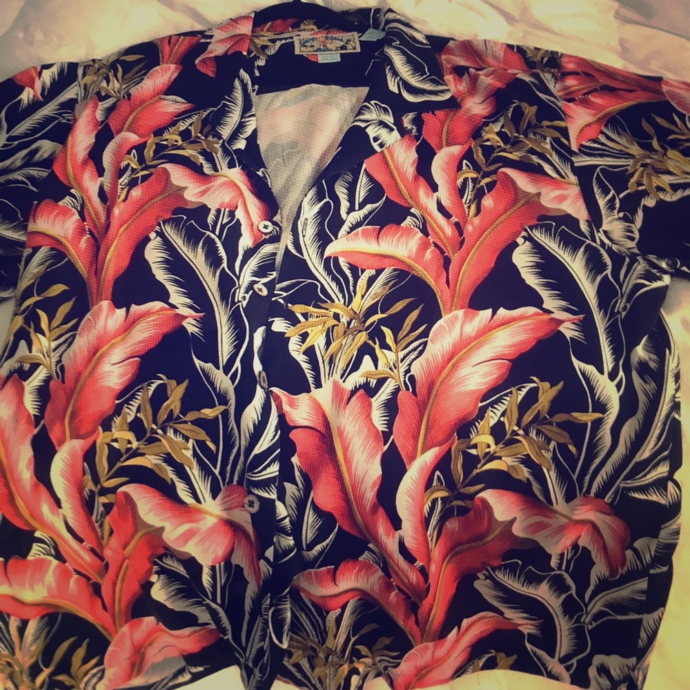 Men’s Hawaiian shirt